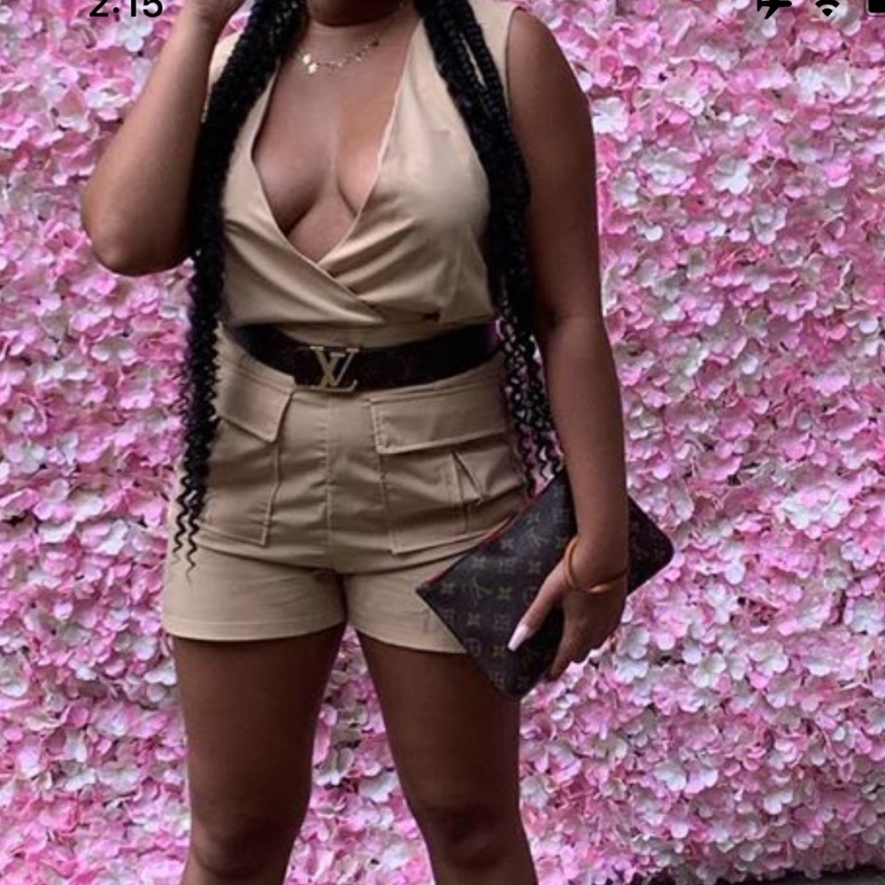 Beige cargo jumper